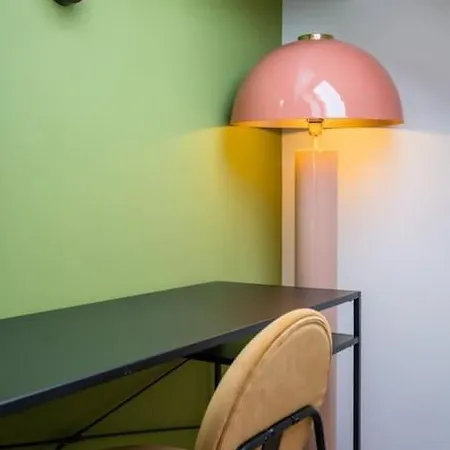 2 Proche écoles Et Métro Appartement *