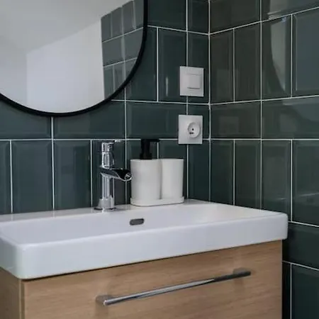 2 Proche Ecoles Et Metro Lille