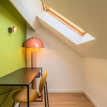 2 Proche Ecoles Et Metro Apartamento *