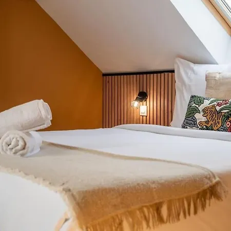 2 Proche Ecoles Et Metro * Lille