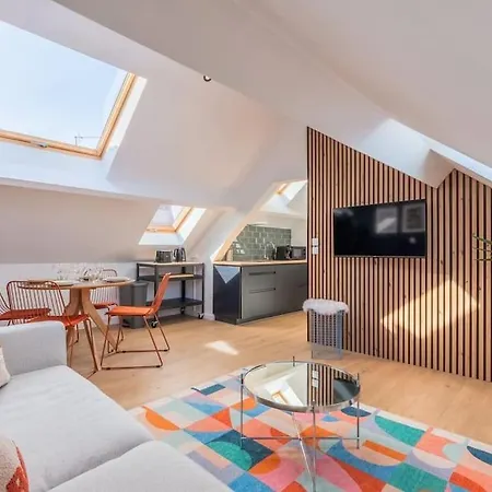 2 Proche Ecoles Et Metro Apartamento